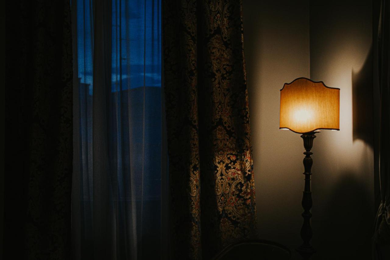 B&B Locanda Della Vittoria คาตาเนีย ภายนอก รูปภาพ