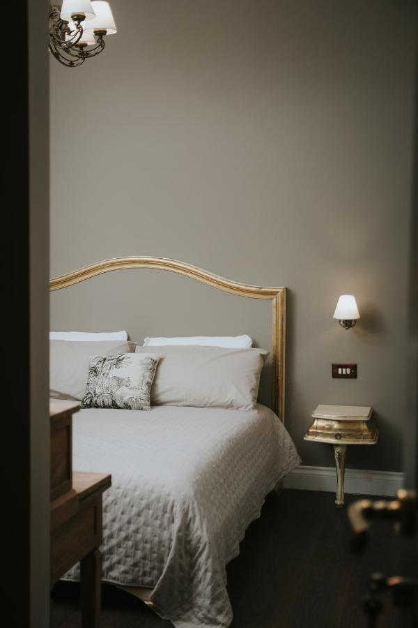 B&B Locanda Della Vittoria คาตาเนีย ภายนอก รูปภาพ