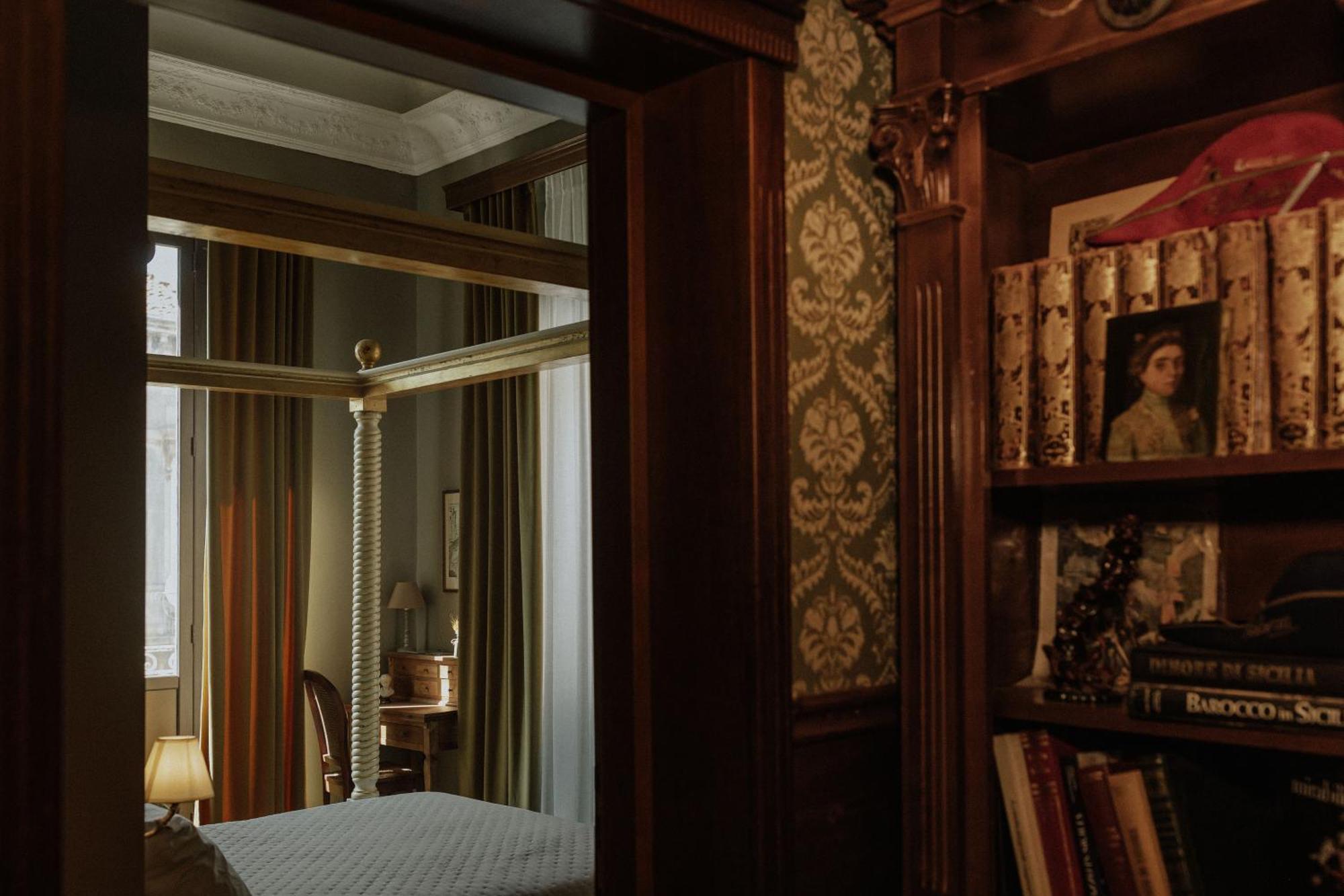 B&B Locanda Della Vittoria คาตาเนีย ภายนอก รูปภาพ