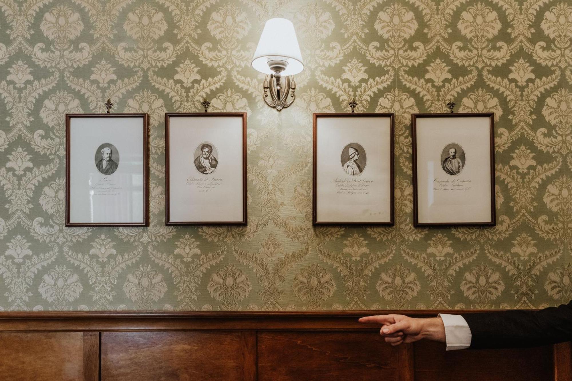 B&B Locanda Della Vittoria คาตาเนีย ภายนอก รูปภาพ
